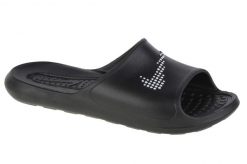 Klapki basenowe damskie Nike Victori One Slide. Czarne klapki damskie Nike, bez wzorów, z materiału, bez obcasa. Za 256.00 zł.