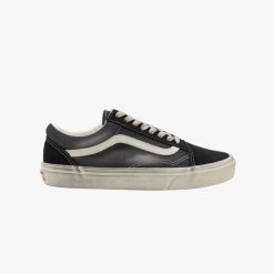 Buty sportowe Vans Old Skool Wave czarne. Czarne buty sportowe na co dzień męskie Vans, bez zapięcia, Vans Old Skool. Za 359.55 zł.