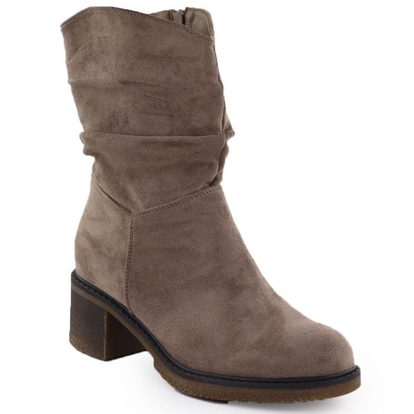 Botki zamszowe damskie beżowe Potocki Z25-CN51303. Brązowe botki damskie POTOCKI, ze skóry ekologicznej, eleganckie, bez obcasa, bez zapięcia. Za 199.99 zł.