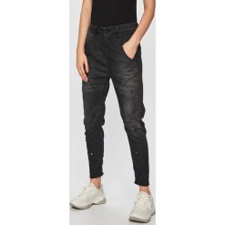 Diesel - Jeansy Fayza. Szare jeansy damskie Diesel, z obniżonym stanem. Za 1,349.00 zł.
