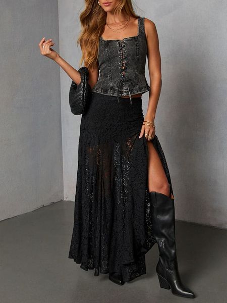 Milan Kiss Spódnica w kolorze czarnym rozmiar: S. Czarne spódniczki damskie Milan Kiss, s, bez wzorów, z koronki, maxi. Za 130.99 zł.