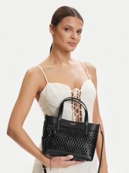 Guess Torebka Letty Mini HWPG99 11750 Czarny. Czarne torebki klasyczne damskie Guess, z aplikacjami, ze skóry, bez dodatków. Za 589.99 zł.