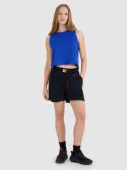 4F Spodenki casual damskie - czarne M. Czarne szorty damskie 4f, bez wzorów, z dresówki, casualowe. W wyprzedaży za 79.99 zł.