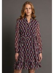 More & More Sukienka ze wzorem rozmiar: 40. Sukienki damskie MORE & MORE, bez wzorów, z tkaniny, bez kołnierzyka, bez ramiączek, midi, baskinki. Za 113.90 zł.
