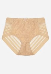 Beżowe Majtki Figi z Wysokim Stanem Zdobione Koronką i Siateczką Helieth. Brązowe figi damskie Born2be, xl, z aplikacjami, z koronki. Za 19.99 zł.