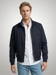 McGregor Kurtka w kolorze granatowym rozmiar: M. Niebieskie kurtki męskie McGregor, m, bez wzorów, bez kaptura. Za 319.95 zł.