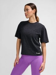 Koszulka damska Hummel MT Ultra Boxy. Czarne t-shirty damskie HUMMEL, xs, bez wzorów, z bawełny, bez kołnierzyka. Za 161.50 zł.