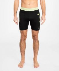 Venum Spodenki Vale Tudo Fusion 2.0 Czarne/Żółte. Czarne szorty męskie VENUM, bez wzorów, z elastanu, sportowe. Za 227.79 zł.
