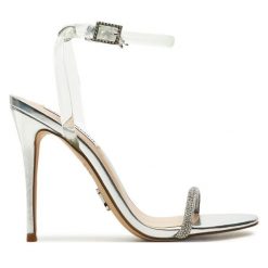 Sandały Steve Madden. Szare sandały damskie Steve Madden, bez wzorów, bez obcasa, na szpilce. Za 359.99 zł.