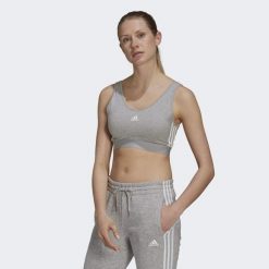 Essentials 3-Stripes Crop Top With Removable Pads. Białe topy sportowe damskie Adidas, s, bez wzorów, bez ramiączek. W wyprzedaży za 115.35 zł.