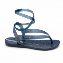 Sandały Ipanema 26533 RENOVA SANDAL FEM. Białe sandały damskie Ipanema, bez wzorów, z materiału, bez obcasa. Za 59.00 zł.