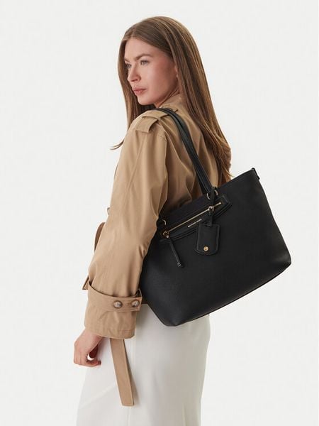 MICHAEL Michael Kors Torebka 30S6GTVT2L Czarny. Czarne torebki klasyczne damskie MICHAEL Michael Kors, bez wzorów, ze skóry, bez dodatków. Za 1,159.00 zł.