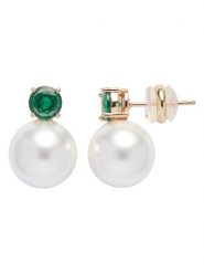 U.S. Polo Assn. Pozłacane kolczyki-wkrętki ze szmaragdami i perłami syntetycznymi rozmiar: onesize. Białe kolczyki damskie U.S. Polo Assn., z perłą, metalowe. Za 60.99 zł.