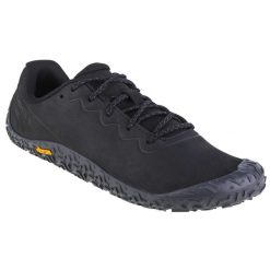 Buty do biegania męskie Merrell Vapor Glove 6. Czarne obuwie do biegania damskie MERRELL. Za 549.99 zł.