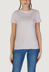 Koszulka crop top Kobieta GUESS ACTIVE BRIANA SS. Czerwone t-shirty damskie Guess Active, s, z aplikacjami, z bawełny, bez kołnierzyka. Za 163.95 zł.