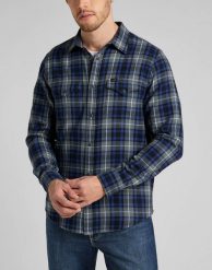 LEE CLEAN WESTERN MĘSKA KOSZULA W KRATĘ ANTHEM BLUE L66RDH21 112322655. Niebieskie koszule męskie Lee, na lato, bez wzorów, z bawełny, eleganckie. Za 129.99 zł.