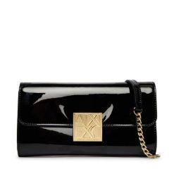 Torebka Armani Exchange. Czarne torebki wieczorowe Armani Exchange, bez wzorów, wizytowe, bez kołnierzyka, bez ramiączek. Za 469.99 zł.