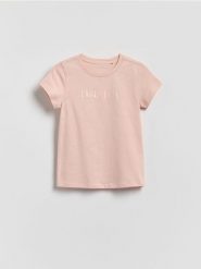 T-shirt z wypukłym napisem - brudny róż. Czerwone koszulki dziewczęce Reserved, bez wzorów, z bawełny, bez ramiączek. Za 19.99 zł.