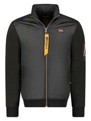 Geographical Norway Kurtka softshellowa "Tristian" w kolorze czarnym rozmiar: S. Czarne kurtki outdoor męskie Geographical Norway, s, bez wzorów, bez kaptura. Za 171.68 zł.