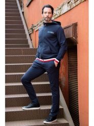 Maryplaid Piżama w kolorze granatowym rozmiar: XXL. Niebieskie piżamy męskie maryplaid, xxl, bez wzorów, bez ramiączek. Za 152.99 zł.