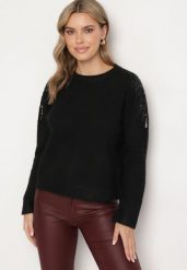 Czarny Sweter z Wełną i Aplikacjami na Ramionach Gebirae. Czarne swetry klasyczne damskie Born2be, z jeansu, bez kołnierzyka. Za 109.99 zł.