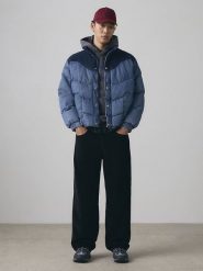Levi's Kurtka przejściowa w kolorze niebieskim rozmiar: XL. Niebieskie kurtki męskie Levi's, s, bez wzorów, bez kaptura. Za 243.27 zł.
