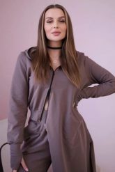 Komplet dresowy bluza z dłuższym bokiem mocca. Bluzy z kapturem damskie KESI, l, z bawełny. Za 334.56 zł.
