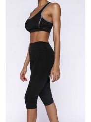 Onamaste Legginsy sportowe w kolorze czarnym rozmiar: L/XL. Czarne legginsy sportowe damskie Onamaste, l, bez wzorów, z materiału, z podwyższonym stanem, outdoorowe. Za 105.63 zł.