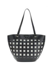 Guess Torebka 182879 Czarny. Czarne torebki klasyczne damskie Guess, z aplikacjami, bez dodatków. Za 674.99 zł.