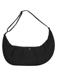 MOSS COPENHAGEN Torebka "Safea" w kolorze czarnym - 56 x 31 x 11 cm rozmiar: onesize. Czarne torebki klasyczne damskie MOSS COPENHAGEN, bez wzorów, z materiału, bez dodatków. Za 149.95 zł.
