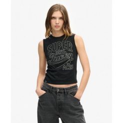 Kamizelka Slim z Retro Ozdobami. Czarne kamizelki damskie Superdry. W wyprzedaży za 152.40 zł.