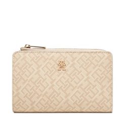 Portfel Tommy Hilfiger. Brązowe portfele damskie Tommy Hilfiger, bez wzorów. Za 329.99 zł.