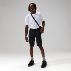 Spodenki męskie Berghaus Navigator 2.0 Short. Czarne szorty męskie Berghaus, bez kołnierzyka. Za 272.99 zł.