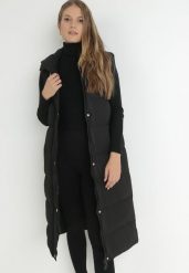 Czarna Kamizelka Długa z Kapturem Pikowana Ardrae. Czarne kamizelki damskie Born2be, l, długie. Za 129.99 zł.
