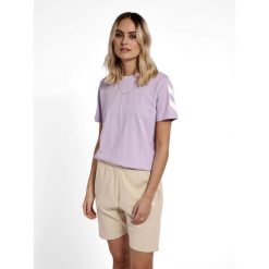 Koszulka damska Hummel Legacy. Czerwone bluzki damskie HUMMEL, bez wzorów, bez kołnierzyka. Za 113.00 zł.