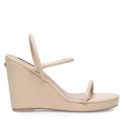 Sandały Nine West. Brązowe sandały damskie Nine West, bez wzorów, bez obcasa, na koturnie. Za 131.99 zł.