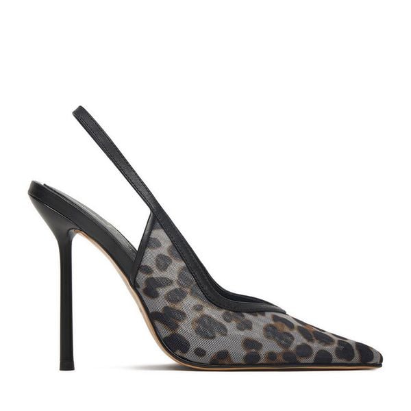 Szpilki Eva Minge. Czarne szpilki Eva Minge, bez wzorów, bez obcasa. Za 429.99 zł.