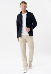 Lniane spodnie chinosy, Comfort Fit, R-LINN. Brązowe spodnie materiałowe męskie Volcano, bez wzorów, z bawełny. Za 179.99 zł.