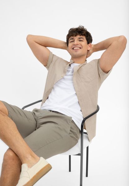 Koszula z krótkim rękawem, Regular Fit, C-TRIFO. Brązowe koszule męskie Volcano, m, bez wzorów, z bawełny, bez kołnierzyka, bez ramiączek. Za 149.99 zł.