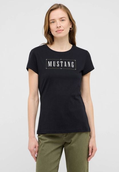 Damski T-Shirt Mustang Style Loa Black Beauty 1016754 4185. Czarne t-shirty damskie Mustang, s, bez wzorów, bez kołnierzyka. Za 79.99 zł.