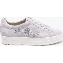 Caprice - Buty. Szare buty sportowe na co dzień damskie Caprice, bez wzorów, z gumy. W wyprzedaży za 129.90 zł.