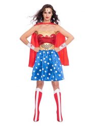 Amscan 4-częściowy kostium "Wonderwoman Classic" w kolorze czerwono-niebieskim rozmiar: M. Czerwone stroje jednoczęściowe damskie AMSCAN, m, bez wzorów. Za 150.72 zł.