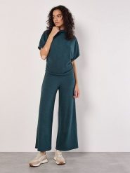 Apricot Sweter w kolorze morskim rozmiar: XS. Niebieskie golfy damskie Apricot, xs, bez wzorów, bez ramiączek. Za 83.62 zł.