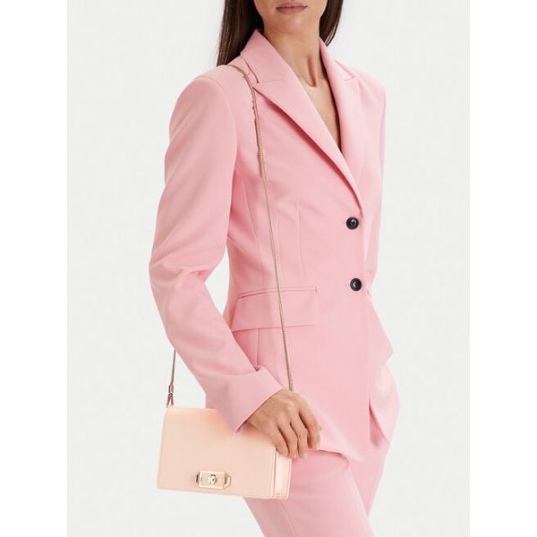 Torebka Nine West. Czerwone torebki klasyczne damskie Nine West, bez wzorów, wizytowe, bez kołnierzyka, bez ramiączek. Za 219.99 zł.