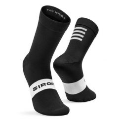 Skarpetki rowerowe unisex S1 Black Kapelmuur. Czarne skarpetki damskie SIROKO, bez wzorów, z elastanu. Za 68.00 zł.