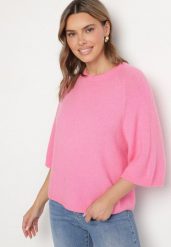 Fuksjowy Sweter z Wełną i Krótszym Rękawem Dannalie. Czerwone swetry klasyczne damskie Born2be, uniwersalny, z jeansu, bez kołnierzyka. Za 159.99 zł.