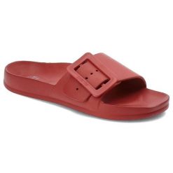 Klapki damskie Big Star, wsuwane basenowe klapki z tworzywa, czerwone, FF274A385. Czerwone klapki damskie Big Star, bez wzorów, bez obcasa. Za 52.00 zł.