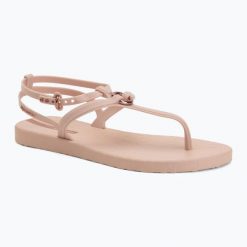 Sandały damskie Ipanema Atena. Czerwone sandały damskie Ipanema, bez wzorów, z materiału, bez obcasa. Za 129.99 zł.