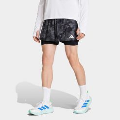 Spodenki do biegania ADIDAS ADI365 2w1. Szorty męskie Adidas, z materiału, bez kołnierzyka. Za 249.99 zł.