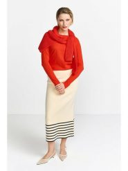 Rich & Royal Koszulka w kolorze czerwonym rozmiar: M. Czerwone bluzki damskie Rich & Royal, m, bez wzorów, z bawełny, bez kołnierzyka, bez ramiączek. Za 118.56 zł.